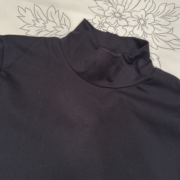 A&F Mock Neck Bodysuit - Picture 3 of 4